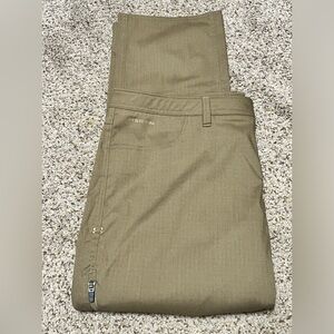 listing-status-banner